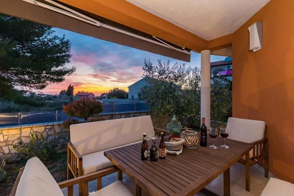 Villa Veronica With Great Sea View & Private Pool - Calm & Relax Holidays In Istria Перой